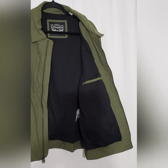 Levi's Jacket, water-resistant, fully lined. Unisex, EUC! - Picture 13 of 15